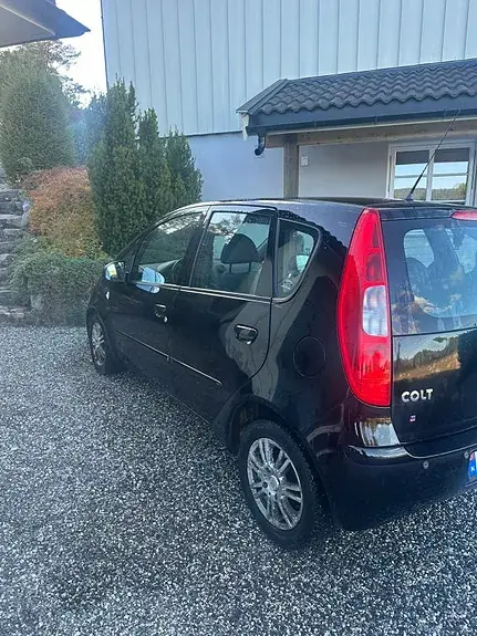 Mitsubishi Colt 2007 photo 3