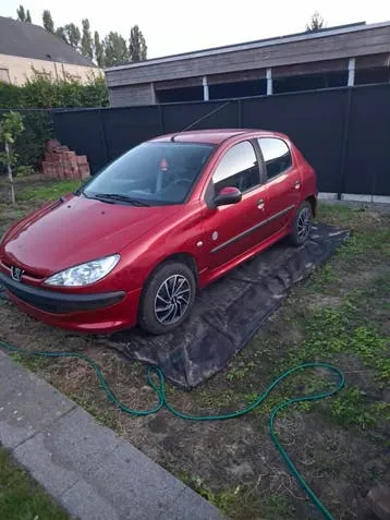 Peugeot 206