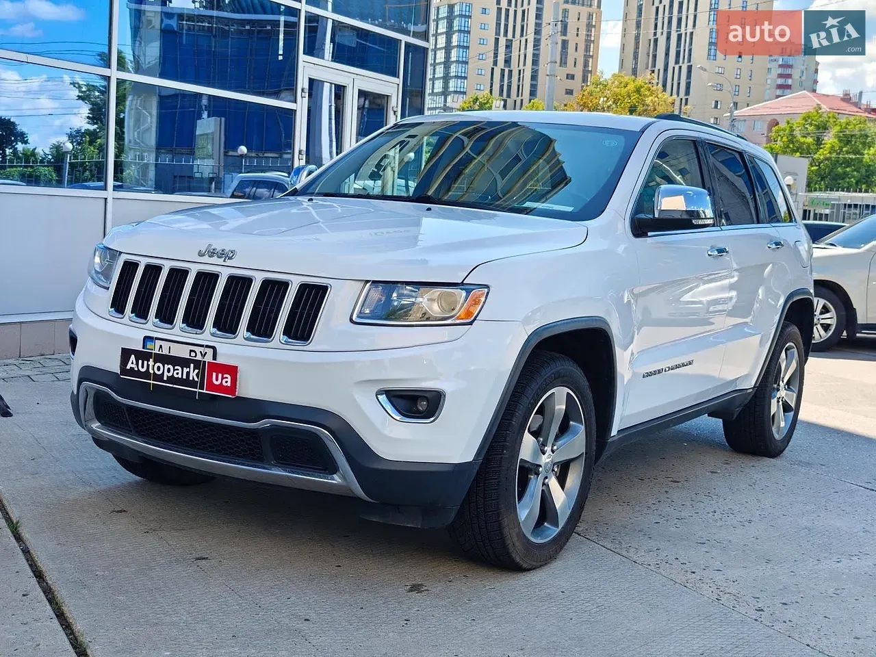 Jeep Grand Cherokee 2014 photo 4