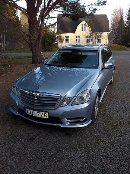 Mercedes-Benz E250