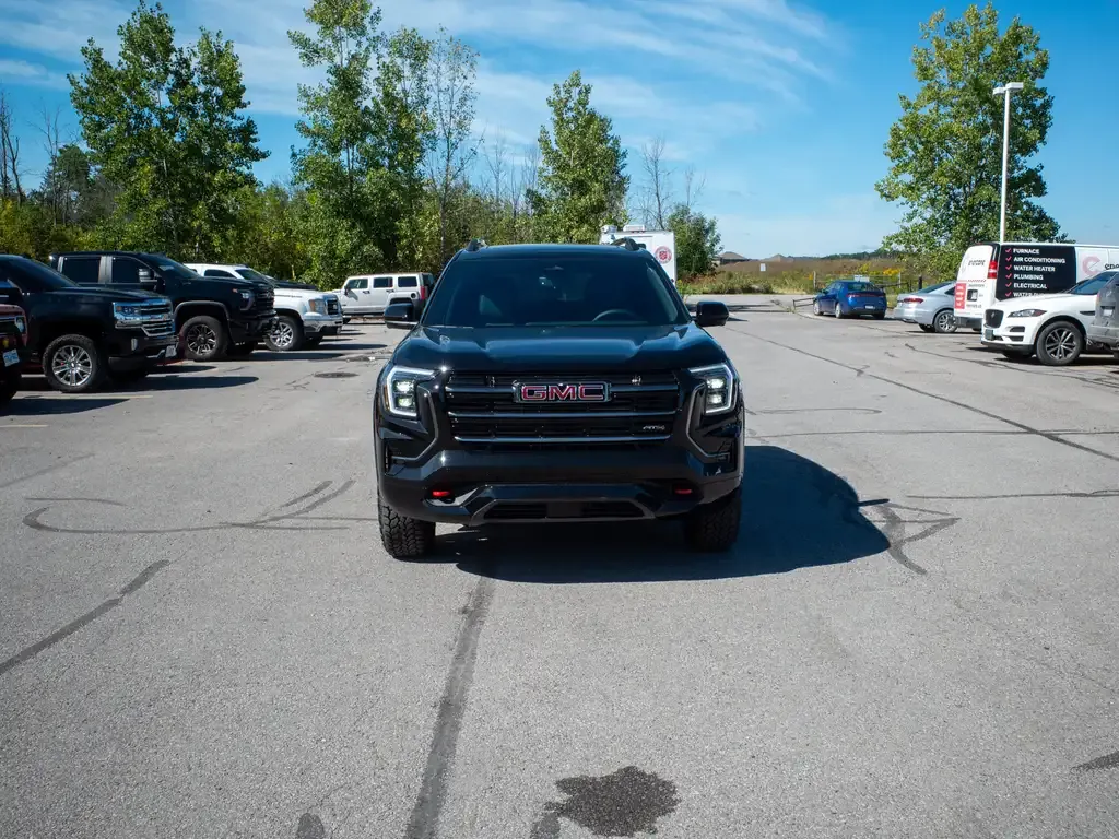 GMC Terrain 2027 photo 3