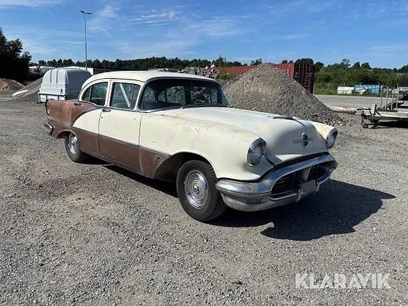 Oldsmobile 88