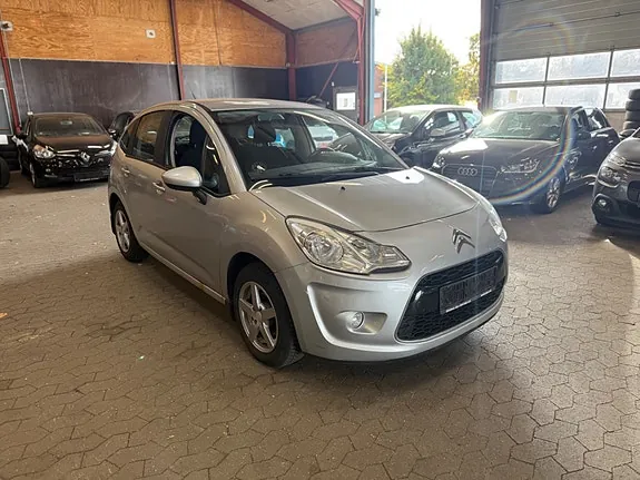 Citroen C3 2011 photo 3
