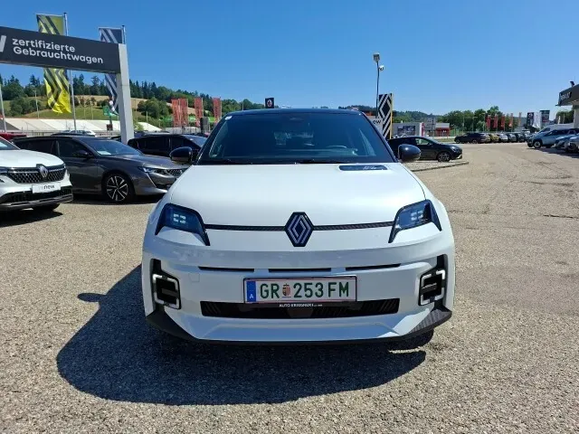 Renault R5 2026 photo 2