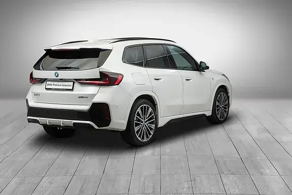 BMW Ix1 2024 photo 5