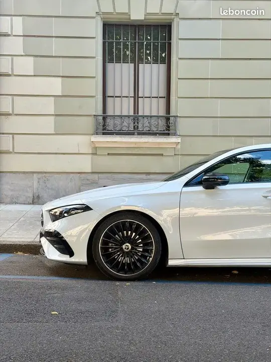 Mercedes-Benz A-Class 2023 photo 2