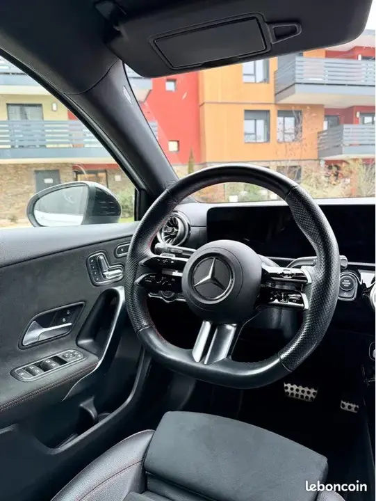 Mercedes-Benz A-Class 2023 photo 4