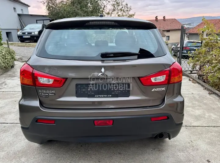 Mitsubishi Asx 2013 photo 5
