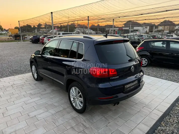 Volkswagen Tiguan 2012 photo 3