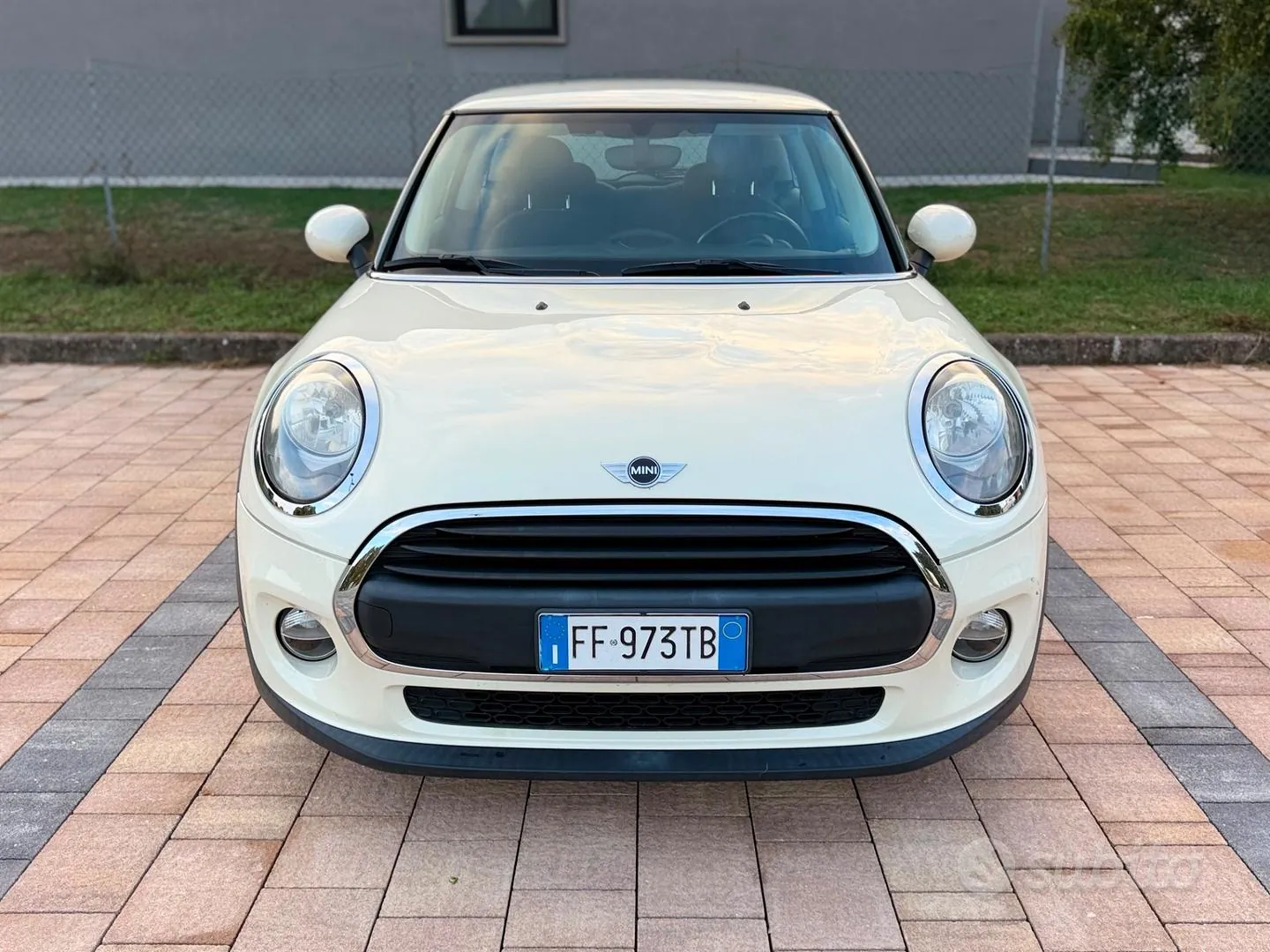 Mini Cooper 2016 photo 3