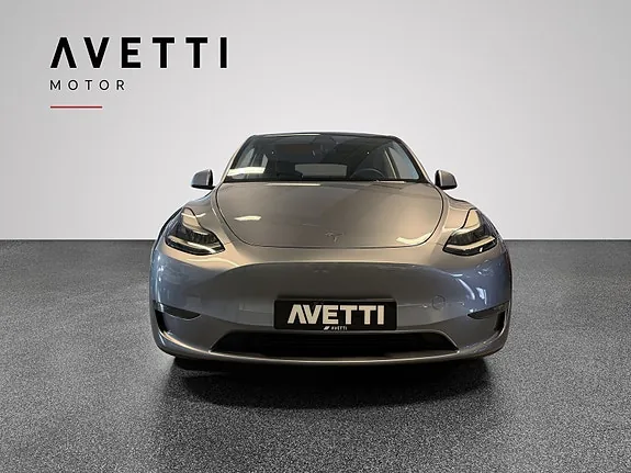 Tesla Model Y 2023 photo 3