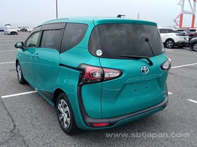 Toyota Sienta 2019 photo 3