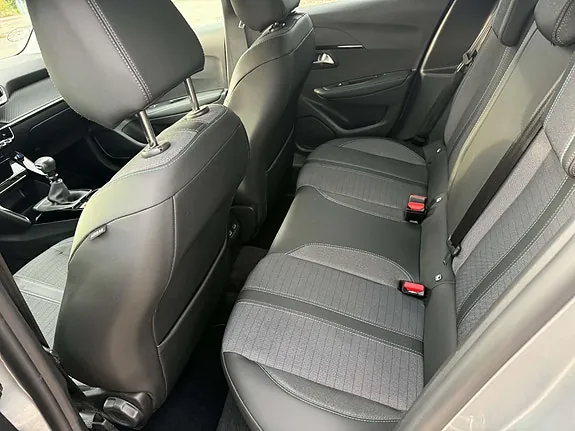 Peugeot 208 2020 photo 5