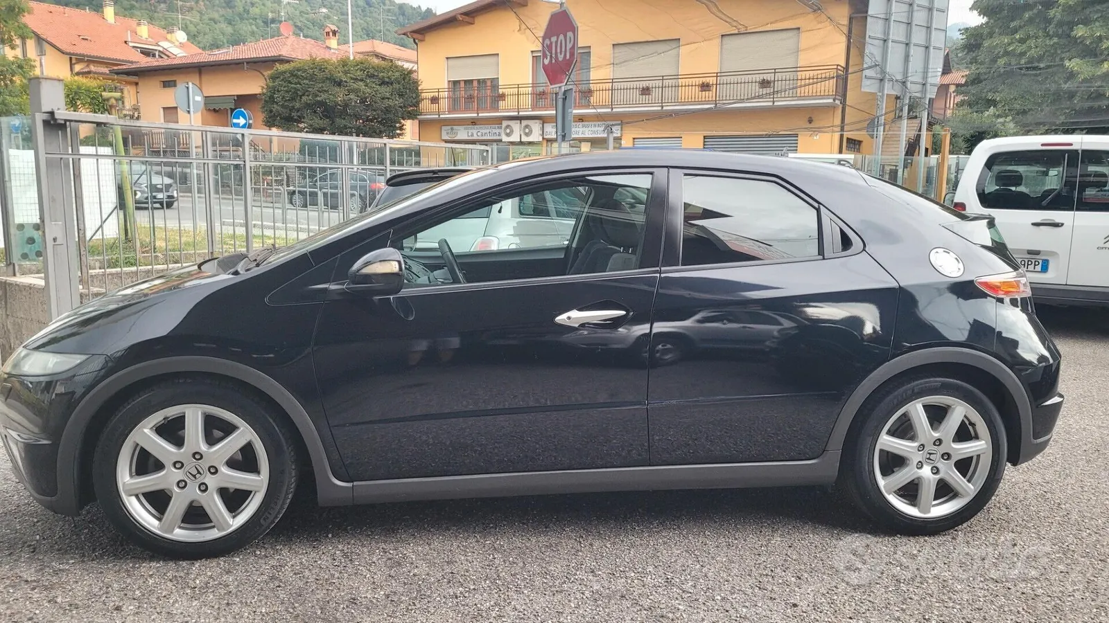 Honda Civic 2008 photo 3
