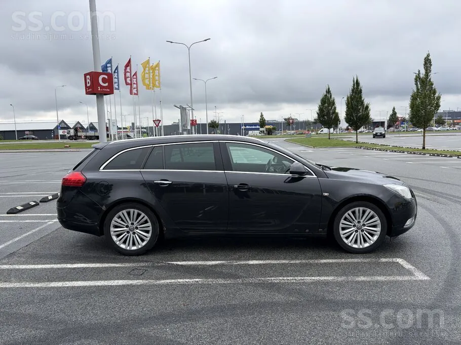 Opel Insignia 2013 photo 2