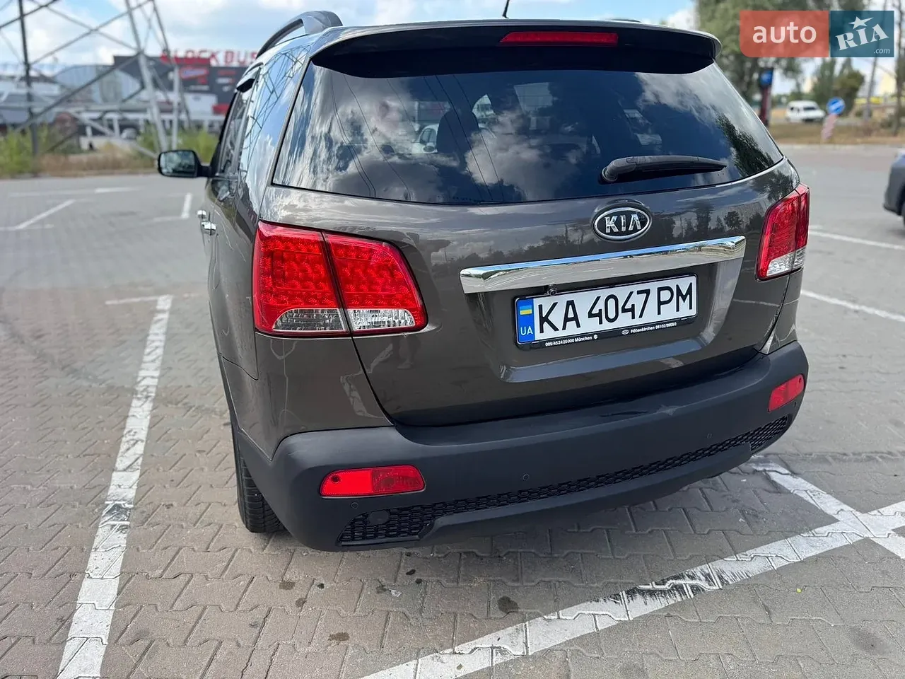 Kia Sorento 2011 photo 2