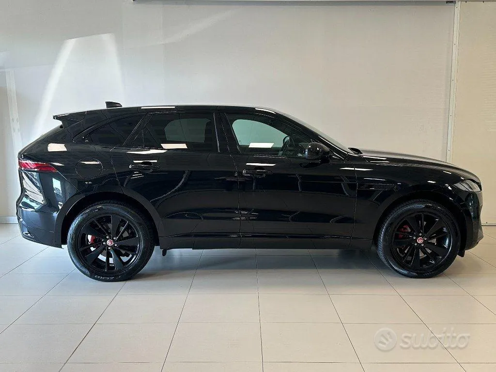 Jaguar F-Pace 2022 photo 5