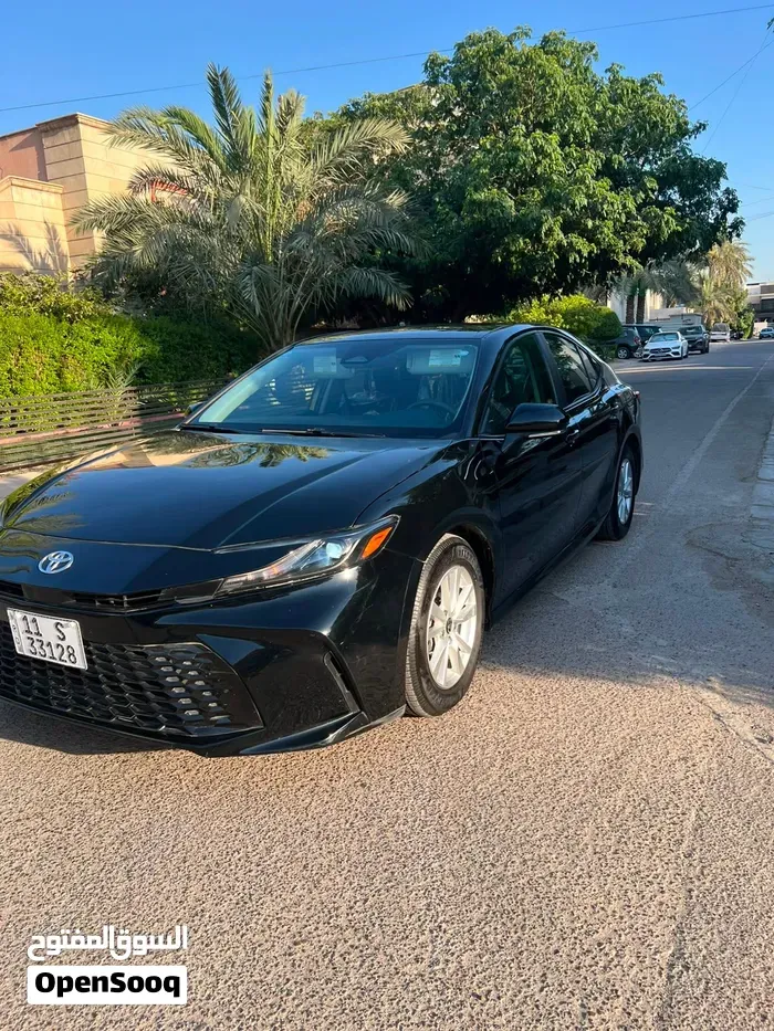 Toyota Camry 2025 photo 2