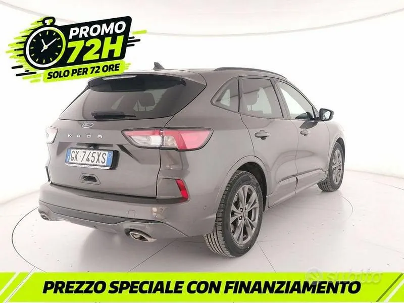 Ford Kuga 2022 photo 2
