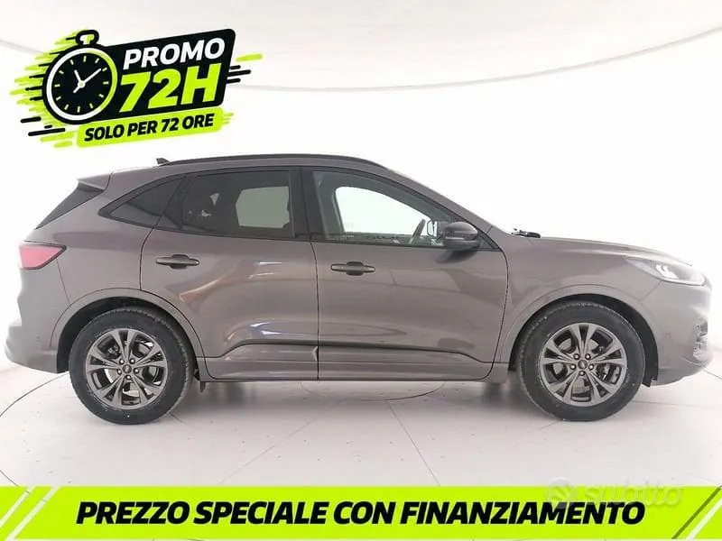 Ford Kuga 2022 photo 3