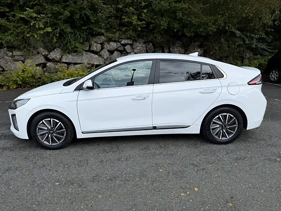 Hyundai Ioniq 2022 photo 4