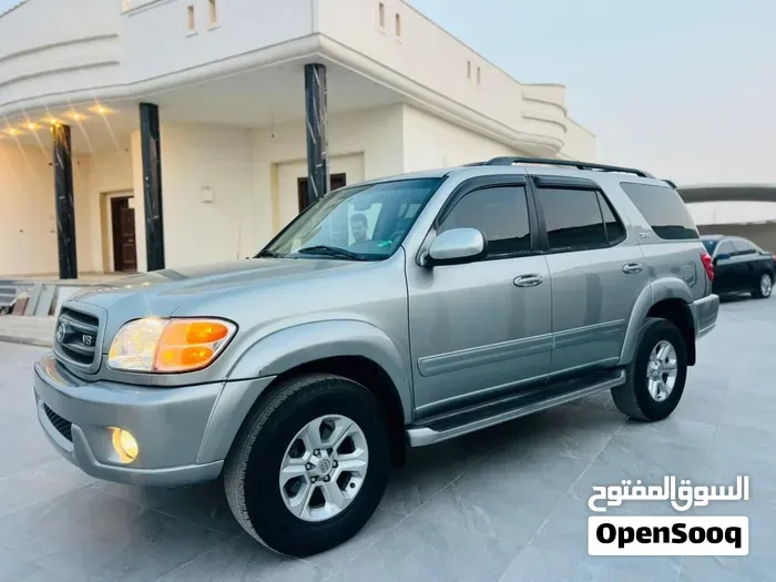 Toyota Sequoia 2004 photo 4