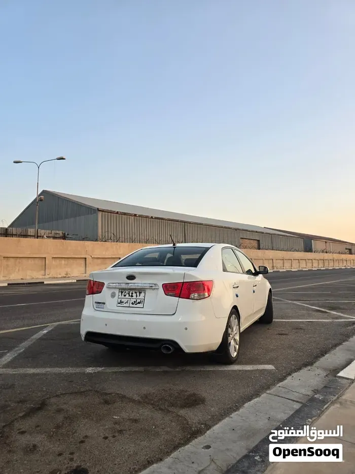 Kia Cerato 2012 photo 4