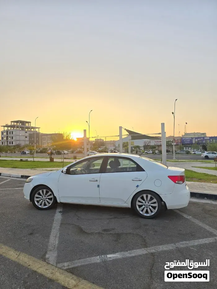 Kia Cerato 2012 photo 2
