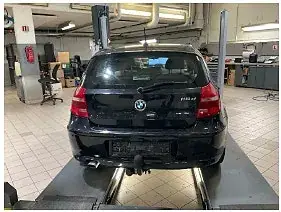 BMW 118D 2011 photo 3