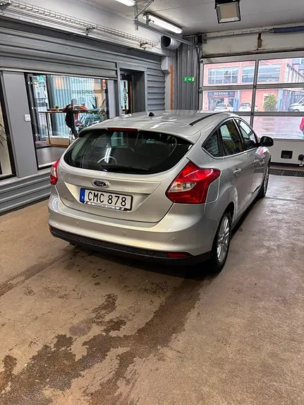 Ford Focus 2014 photo 2