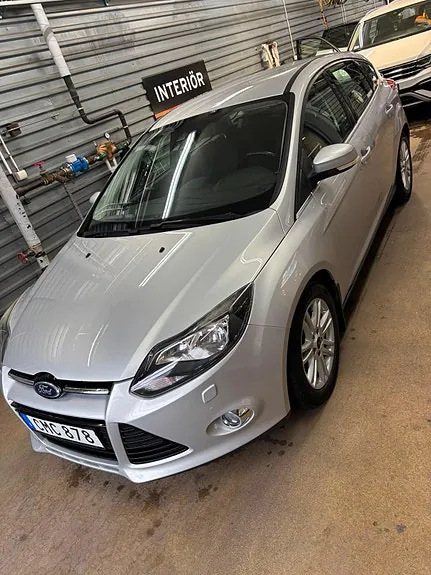Ford Focus 2014 photo 3