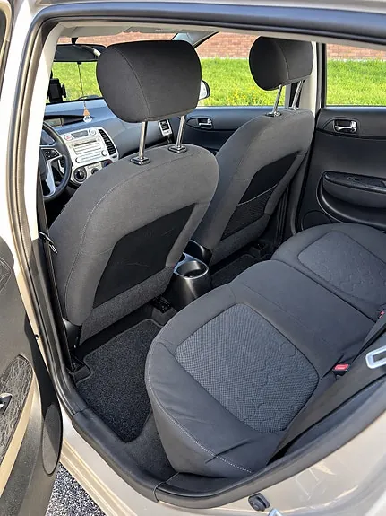 Hyundai I20 2011 photo 4