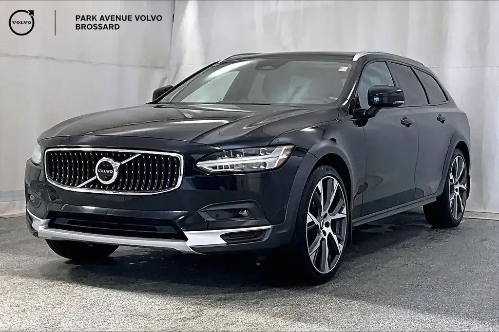 Volvo V90 Cross Country