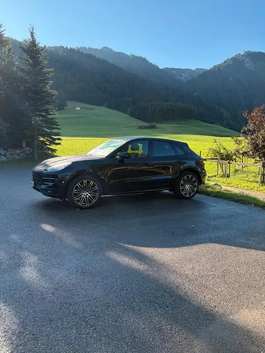 Porsche Macan Turbo
