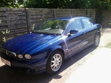 Jaguar X-Type