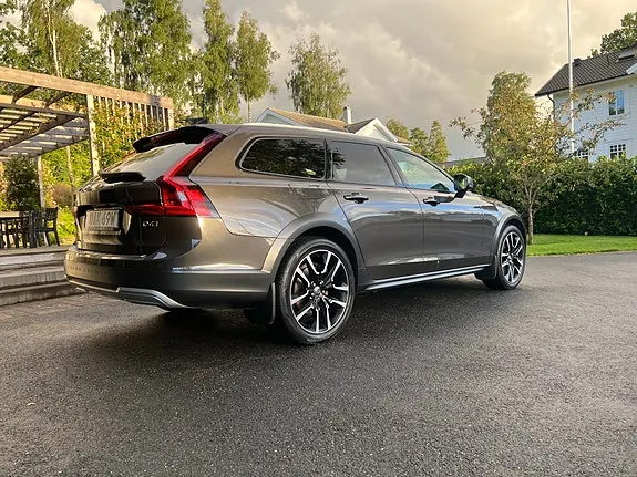 Volvo V90 Cross Country 2021 photo 3
