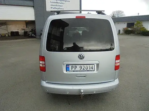 Volkswagen Caddy Maxi 2011 photo 5
