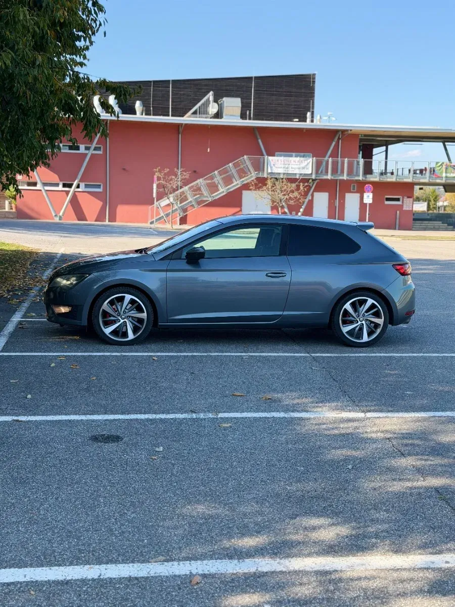 Seat Leon 2014 photo 3
