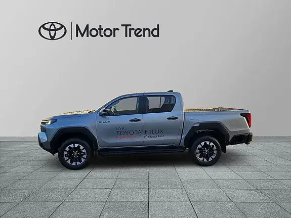 Toyota Hilux 2026 photo 3