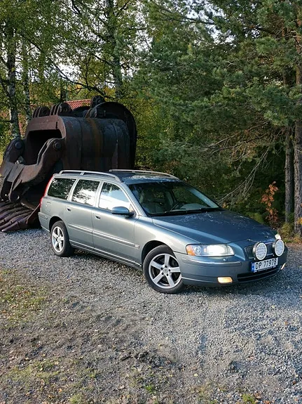 Volvo V70 2005 photo 2