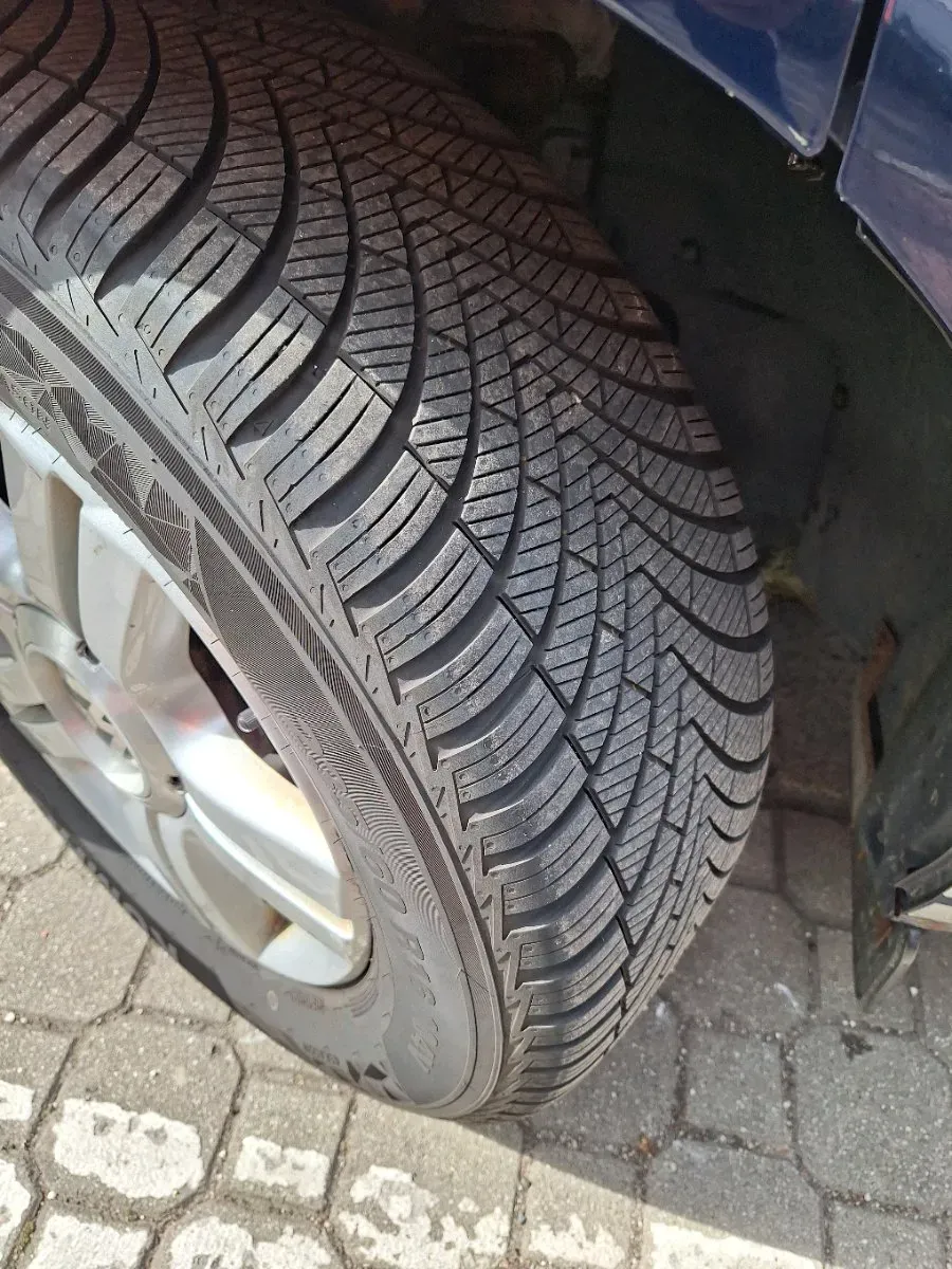 Volkswagen Multivan 2007 photo 2