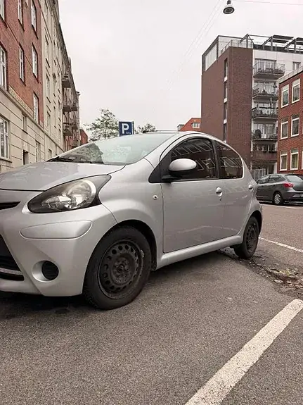 Toyota Aygo 2013 photo 2
