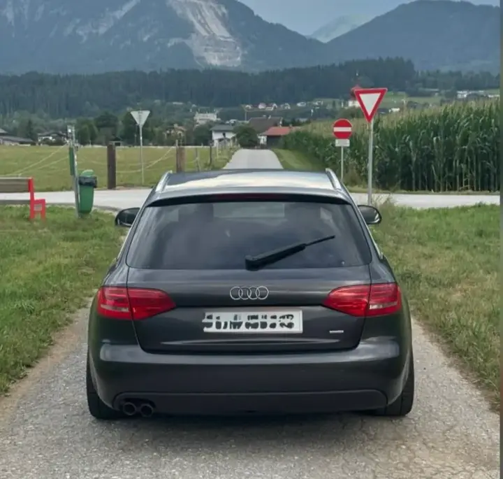 Audi A4 Allroad 2009 photo 2