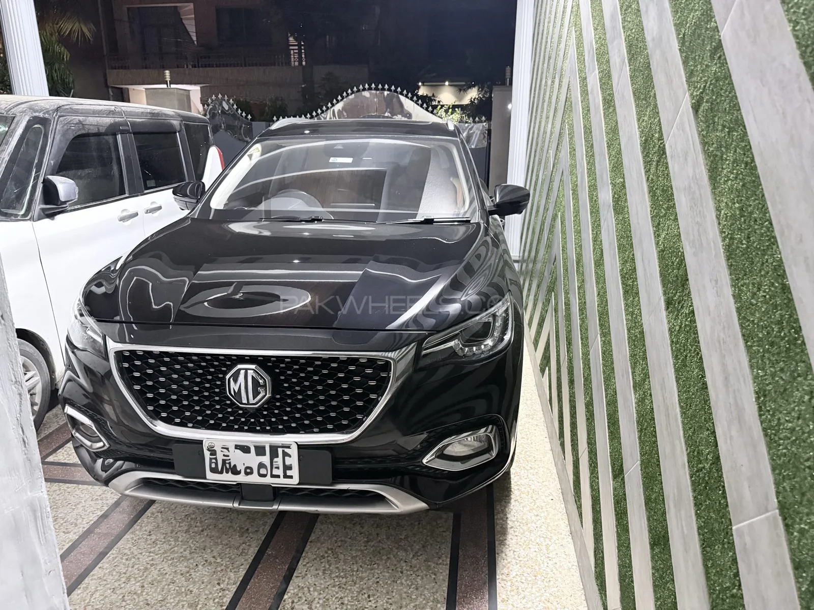 MG Hs