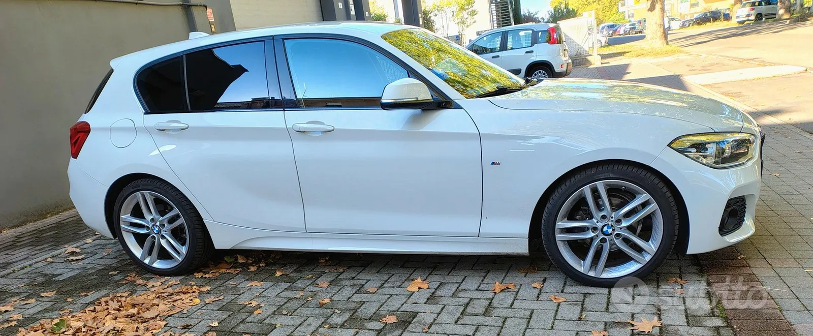 BMW 1 Series 2016 photo 2