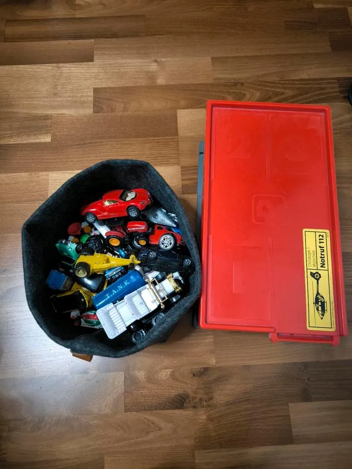 Ikea Lillabo Spielzeug-Garage