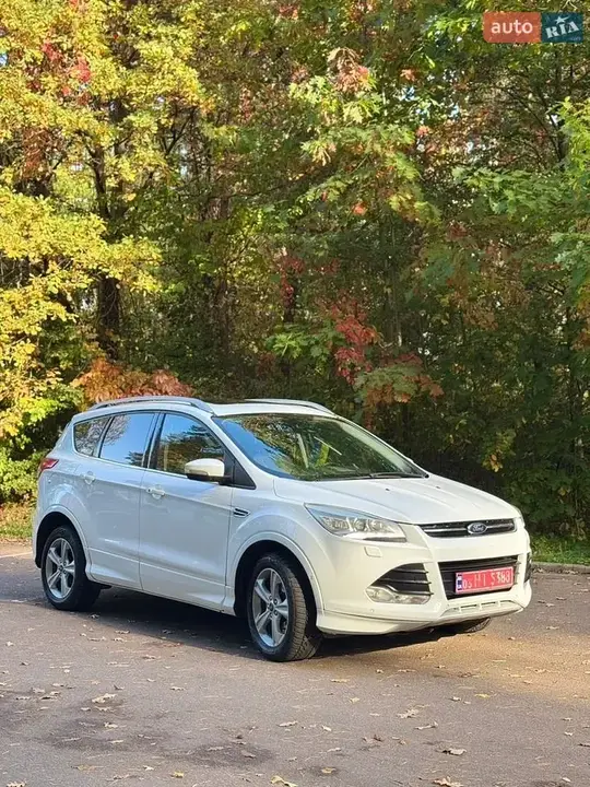 Ford Kuga 2015 photo 3