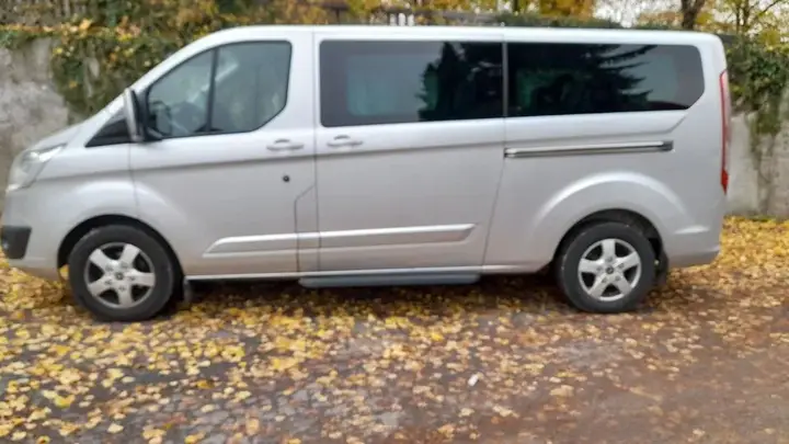 Ford Tourneo Custom