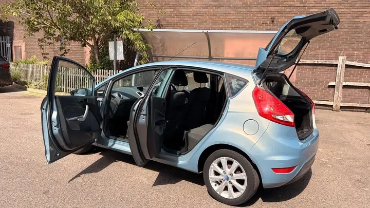 Ford Fiesta 2008 photo 5