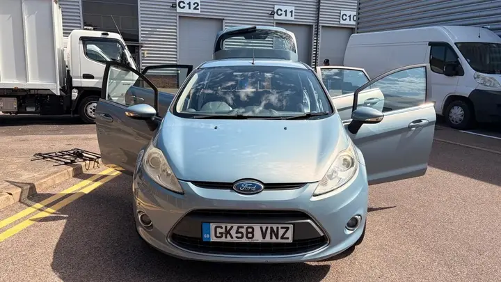Ford Fiesta 2008 photo 4
